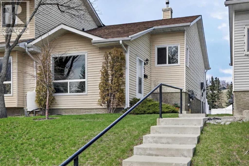 171 Deerfield Drive SE
