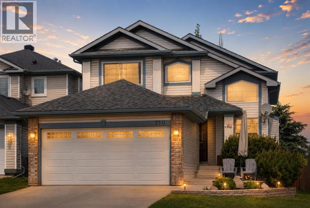210 Douglas Ridge Place SE