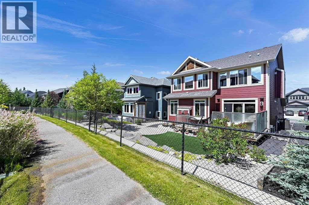 135 Auburn Sound Manor SE