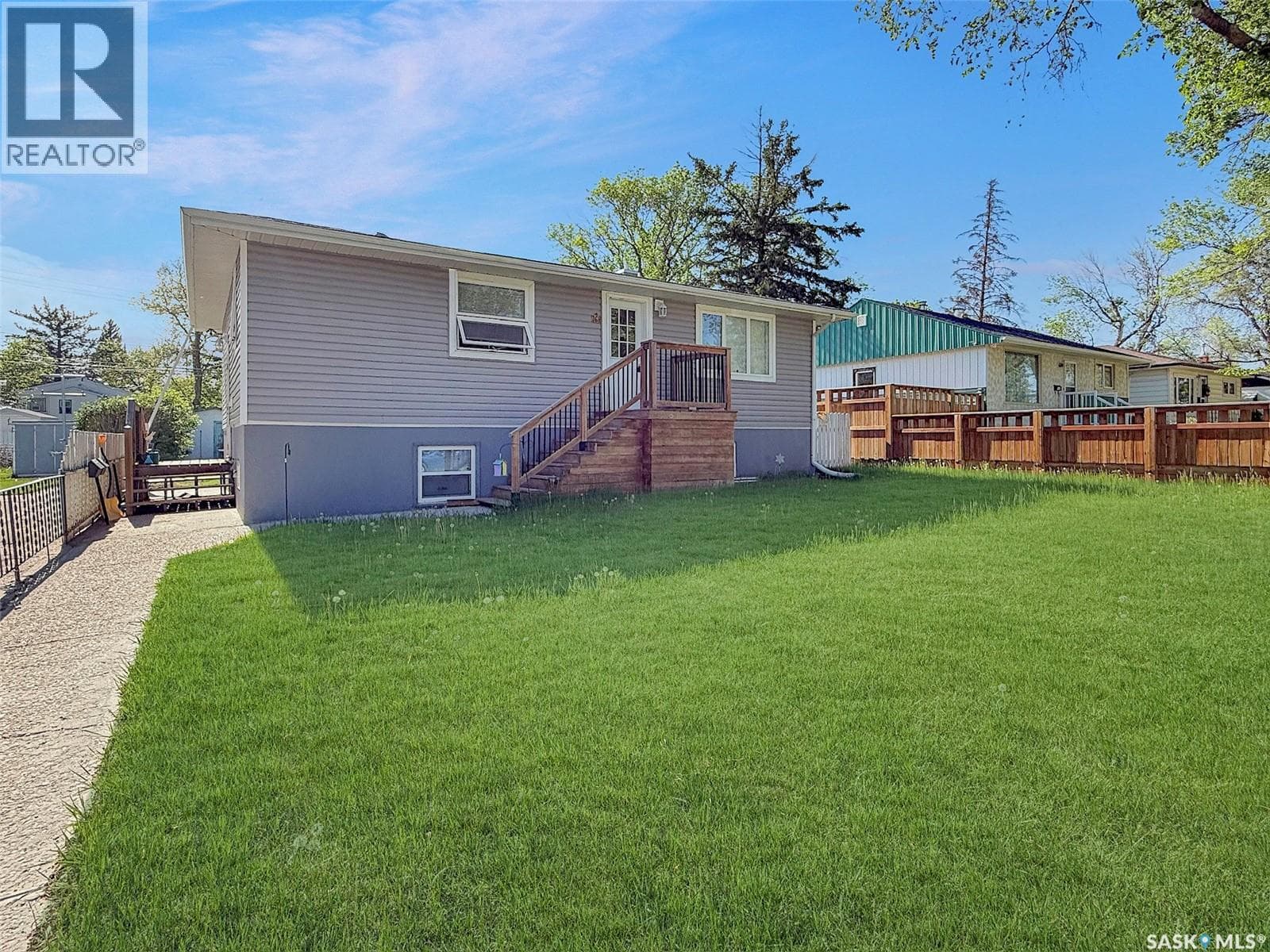 168 2nd AVENUE SE
