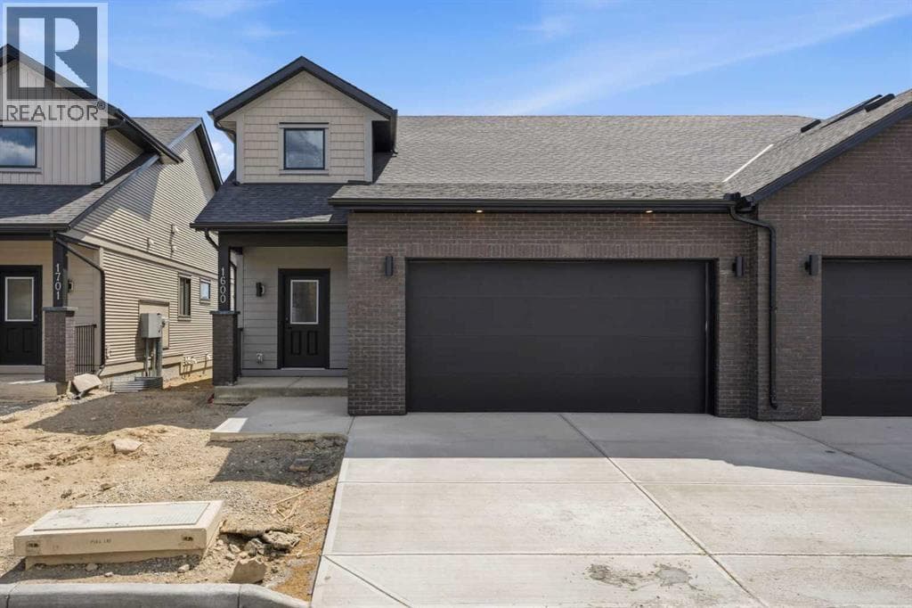 1600, 15 Coopersfield Link SW